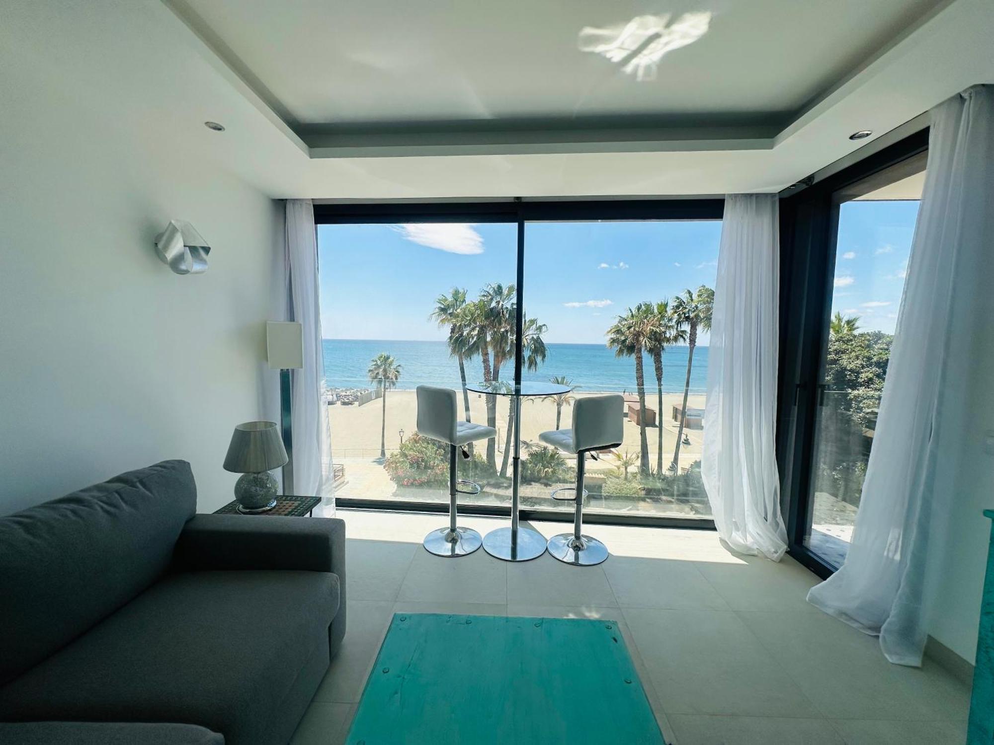 La Viu Estepona Exterior foto