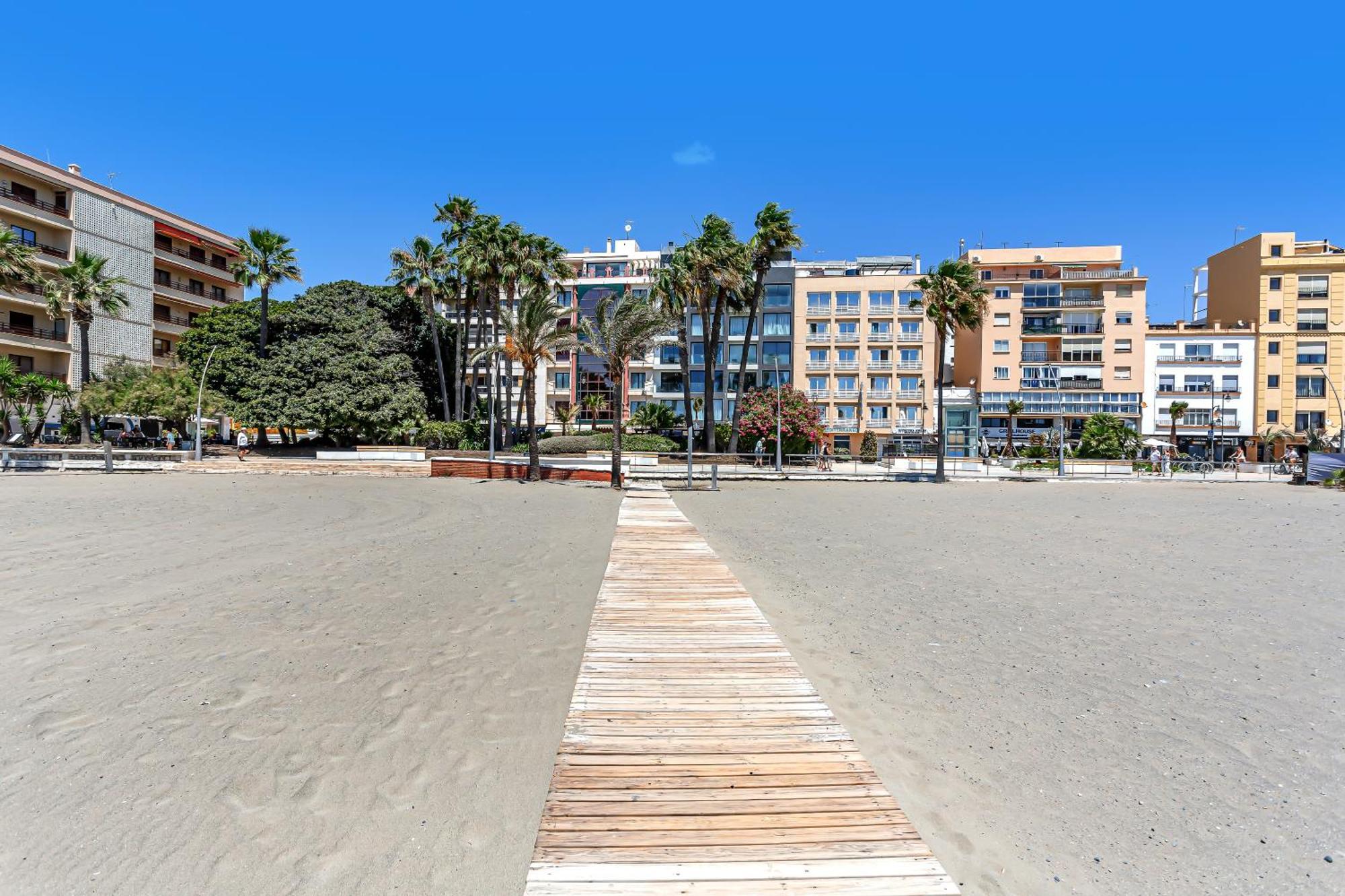 La Viu Estepona Exterior foto